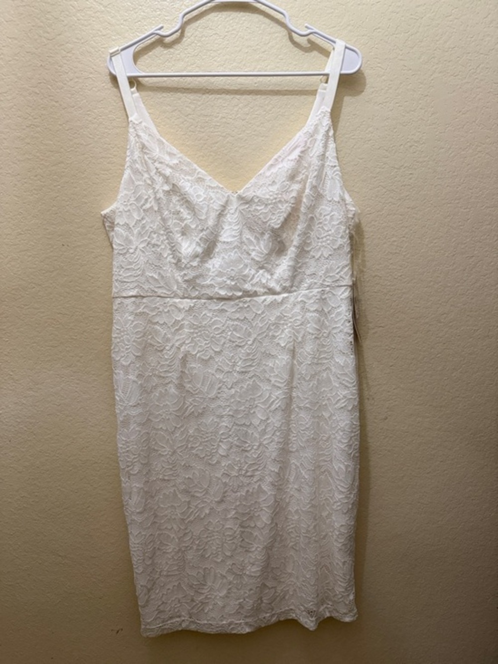 Emerald Sundae Ivory Lace Slip